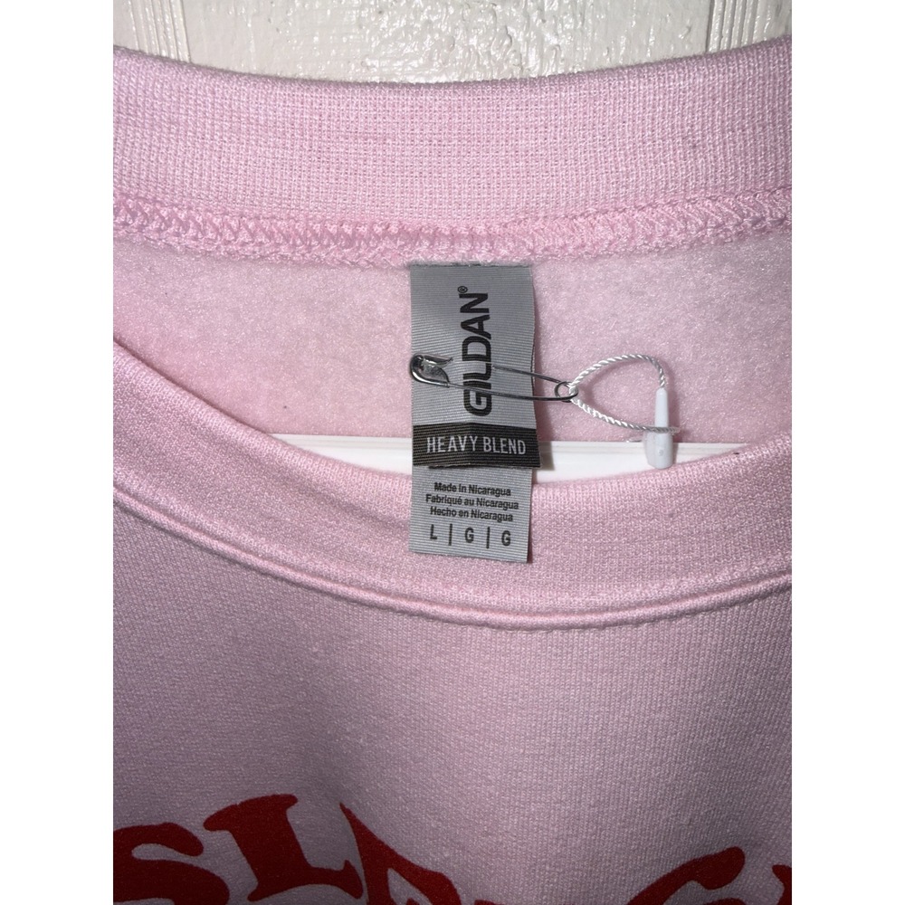 NWT Gildan Heavy Blend Sleigh All Day Pink Christmas Graphic Sweatshirt Large - Picture 3 of 5